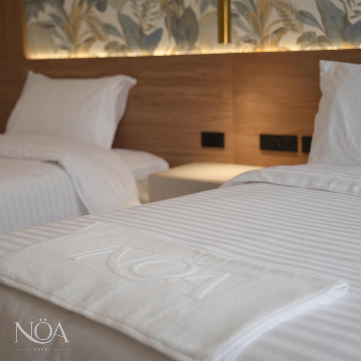 Noea Hotel Pinas Ngoại thất bức ảnh